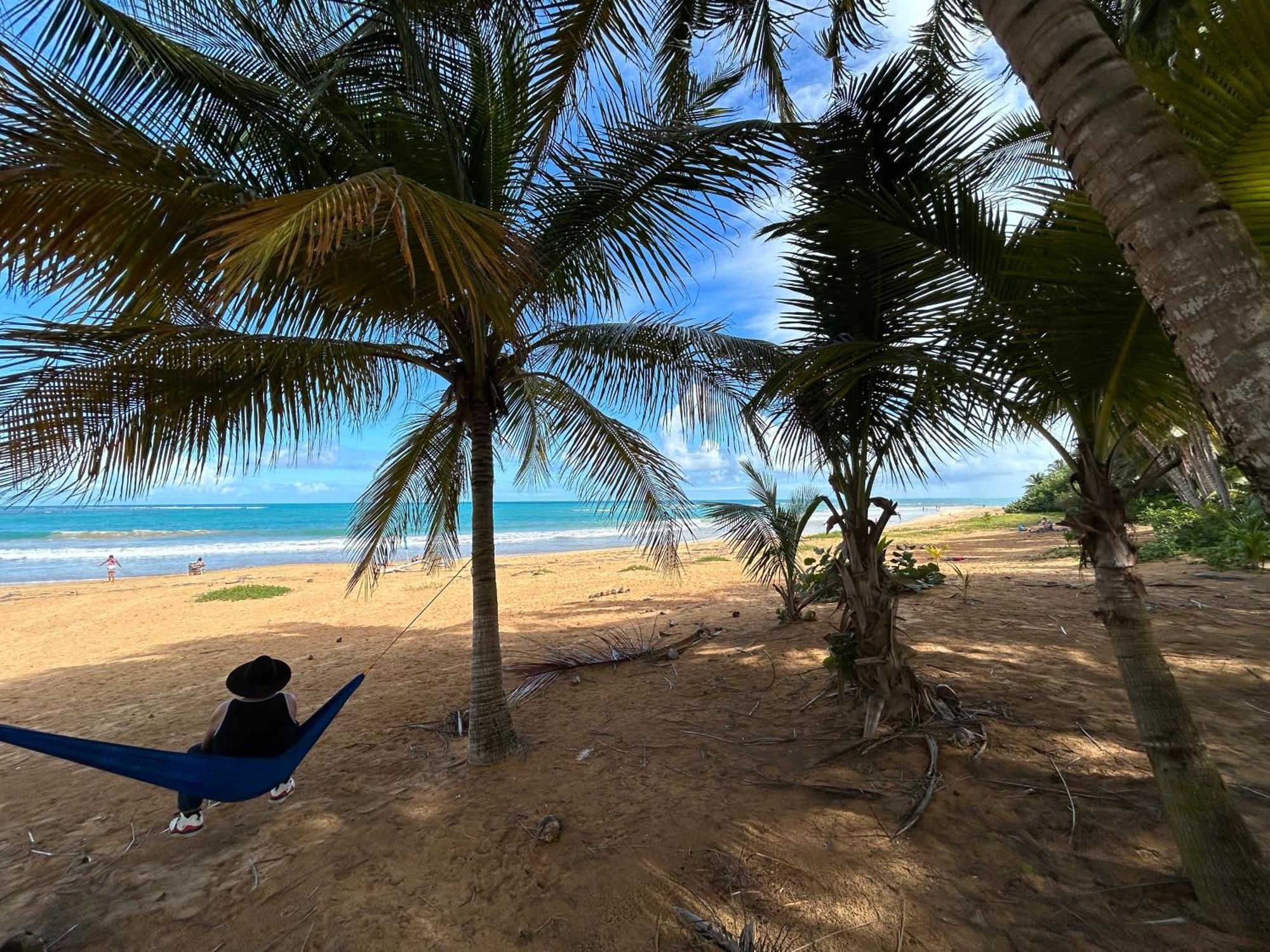 Luquillo Beach & Ocean Breeze Bagian luar foto